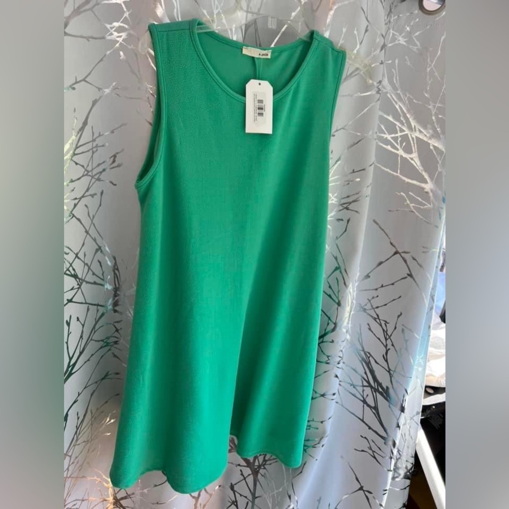 Green textured  dress